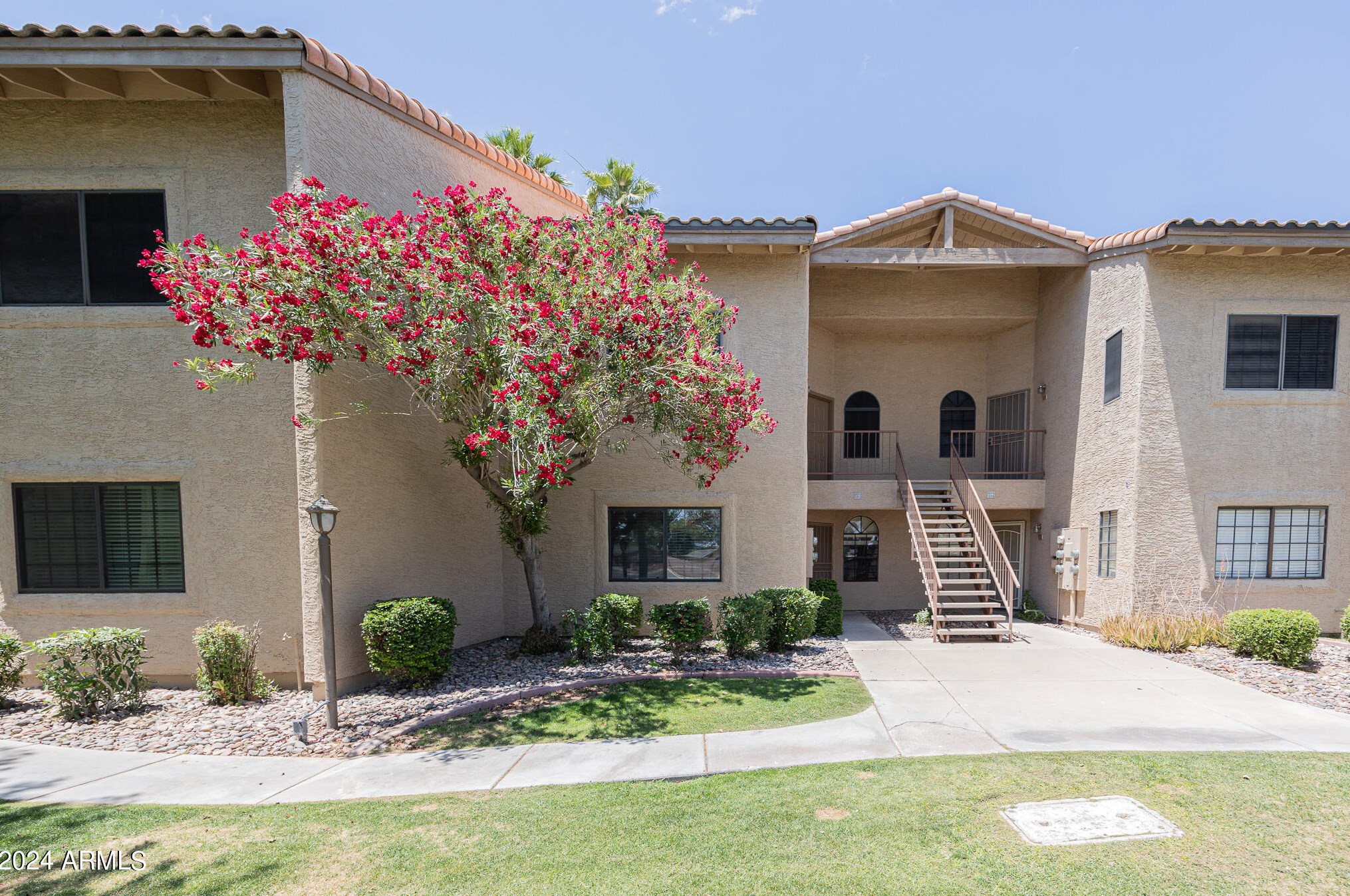 930 N Mesa Dr #1013, Mesa, AZ 85201