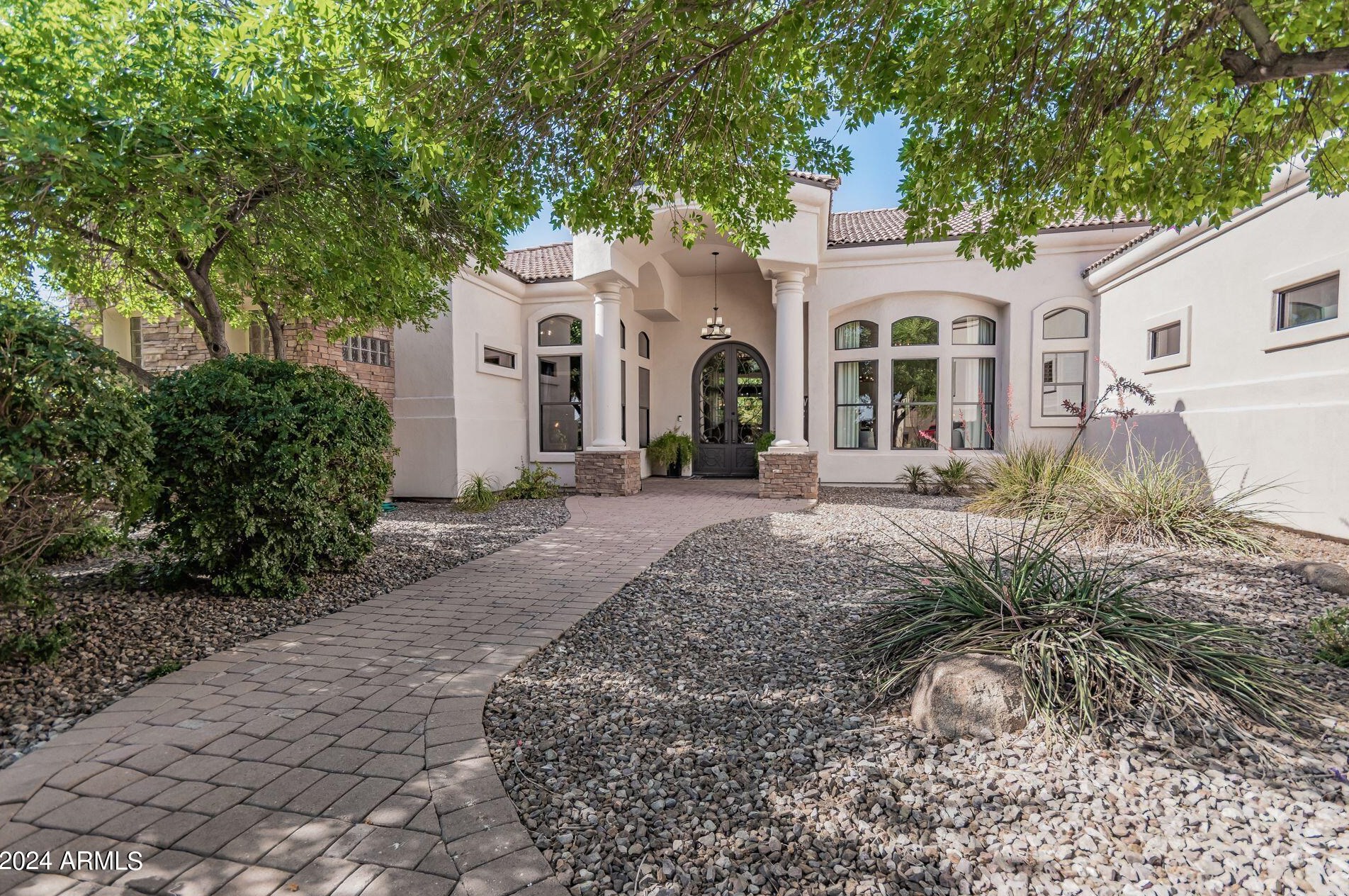 2816 Clark Dr, Gilbert, AZ 85297-5273