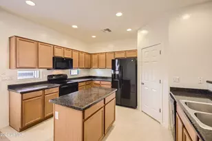 12209 W Desert Ln, El Mirage, AZ 85335 - Photo 14