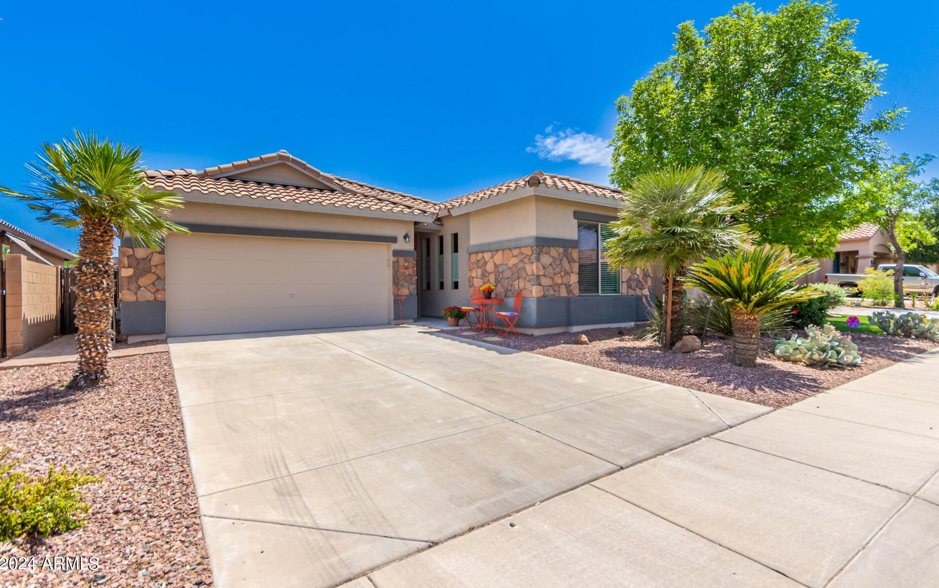 17789 Statler Dr, Sun City, AZ 85388-1765