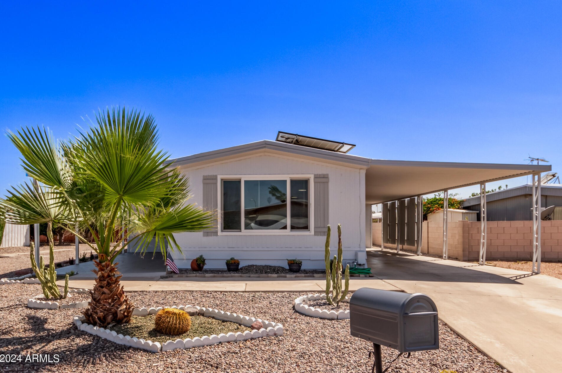 5503 Arcadia Ave, Mesa, AZ 85206-1421