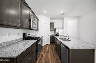 24621 W Alta Vis Rd, Buckeye, AZ 85326 - Photo 8