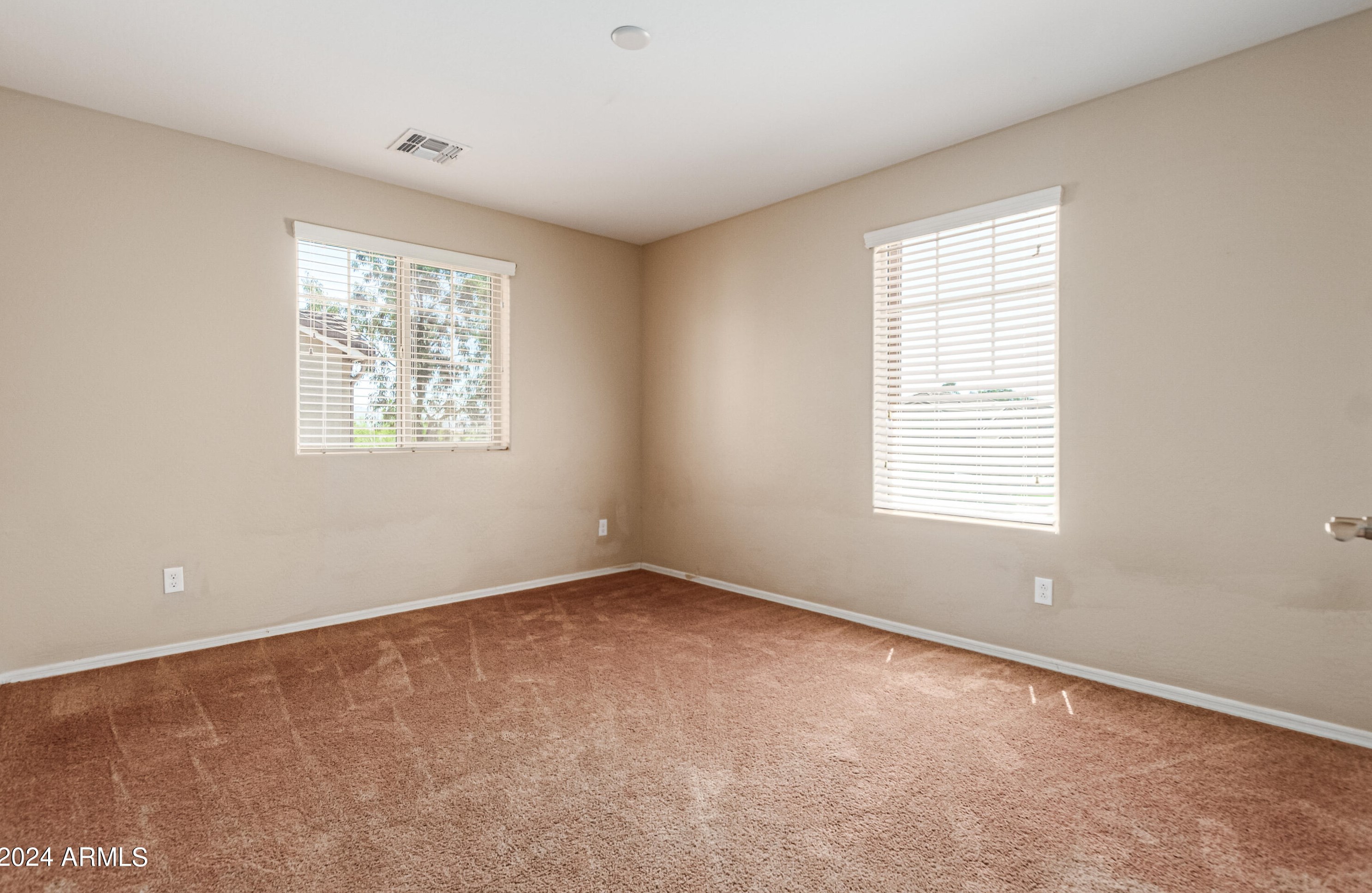 2335 73rd Dr, Phoenix AZ  85035-3268 exterior