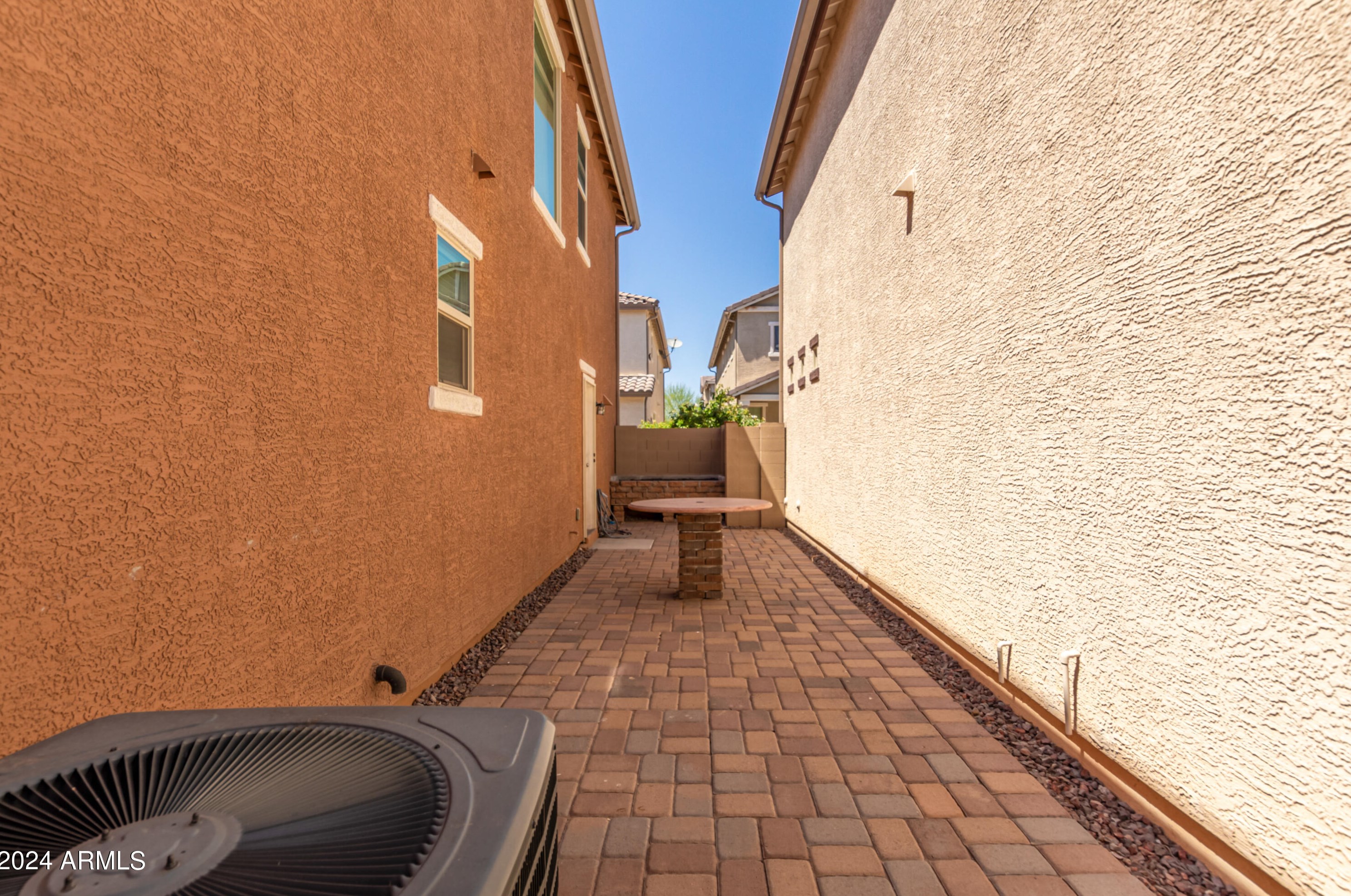 2335 73rd Dr, Phoenix AZ  85035-3268 exterior