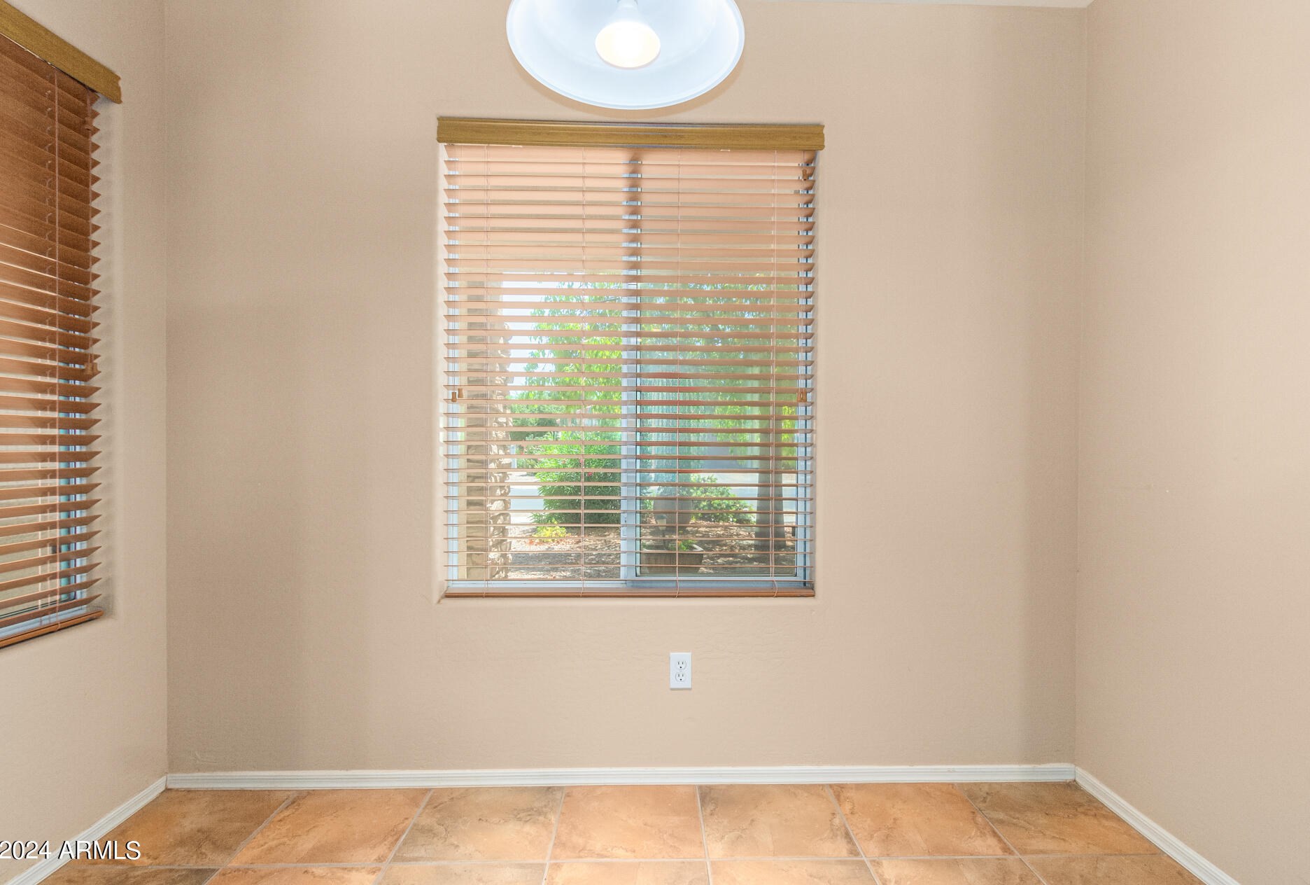 65 Seville Ln, Casa Grande AZ  85194-8472 exterior