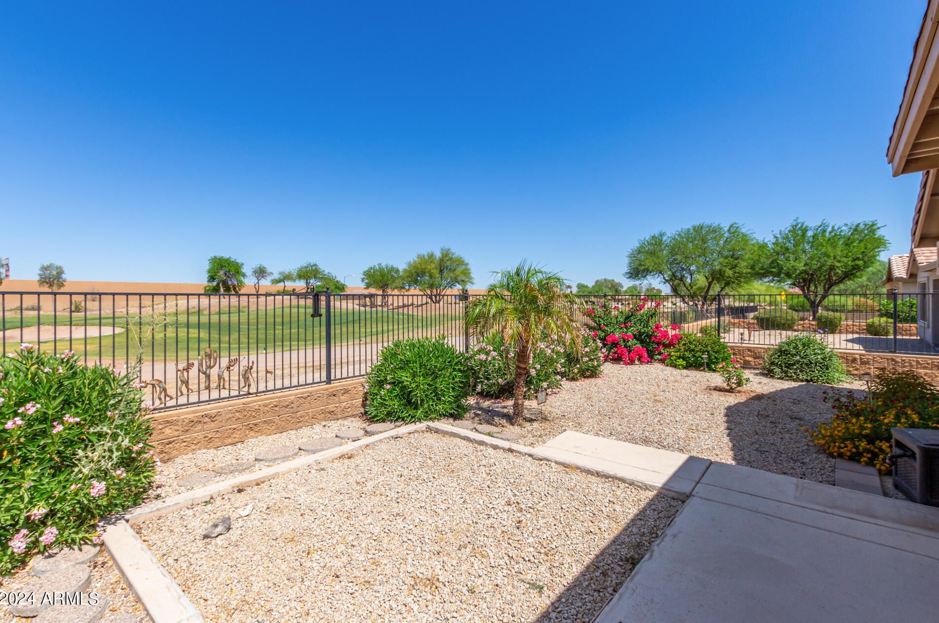 65 Seville Ln, Casa Grande AZ  85194-8472 exterior