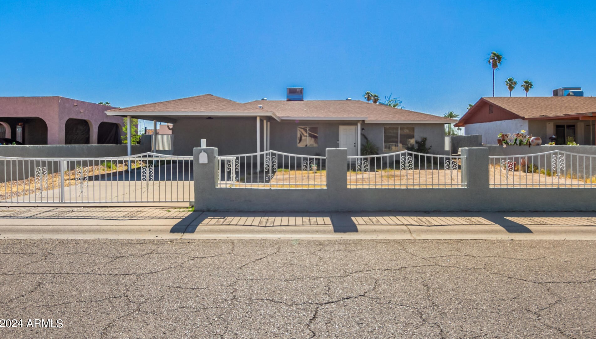 2640 46th Ave, Phoenix, AZ 85035-2207