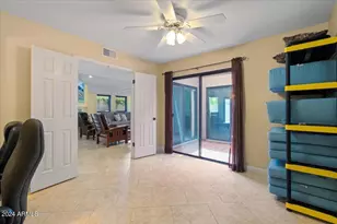 687 N May St, Chandler, AZ 85226 - Photo 26