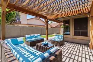 687 N May St, Chandler, AZ 85226 - Photo 36