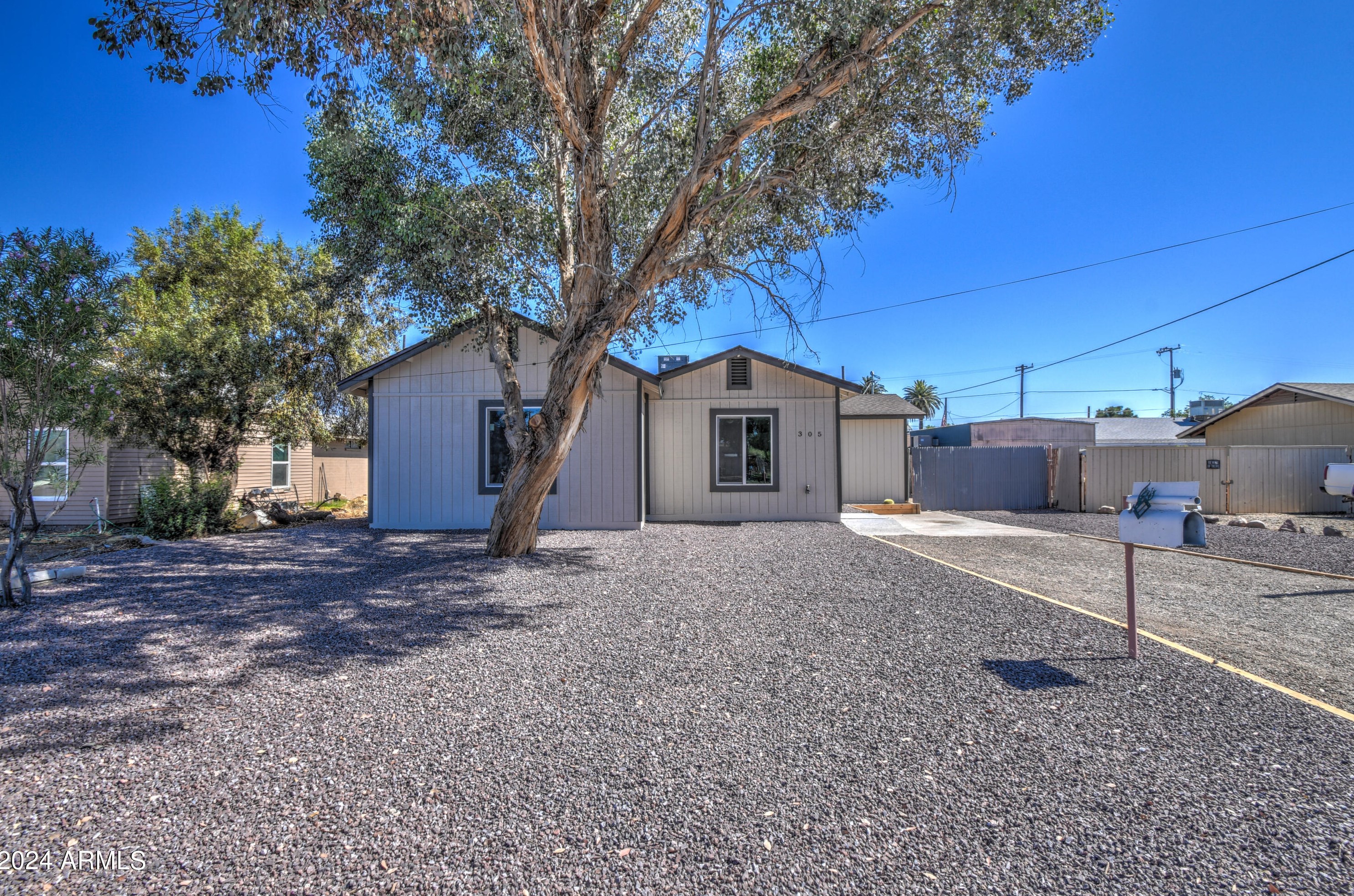 305 Eason Ave, Buckeye, AZ 85326-2323