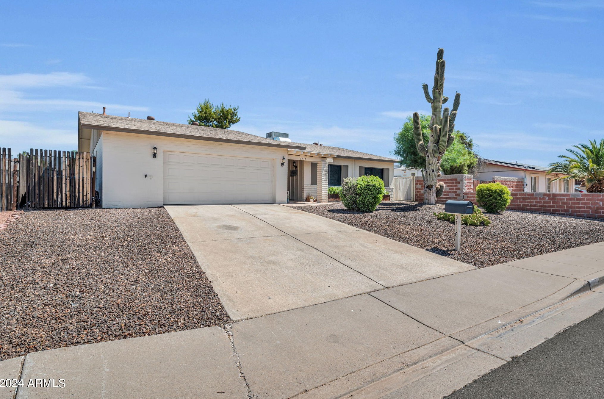3716 Acoma Dr, Phoenix, AZ 85032-5250
