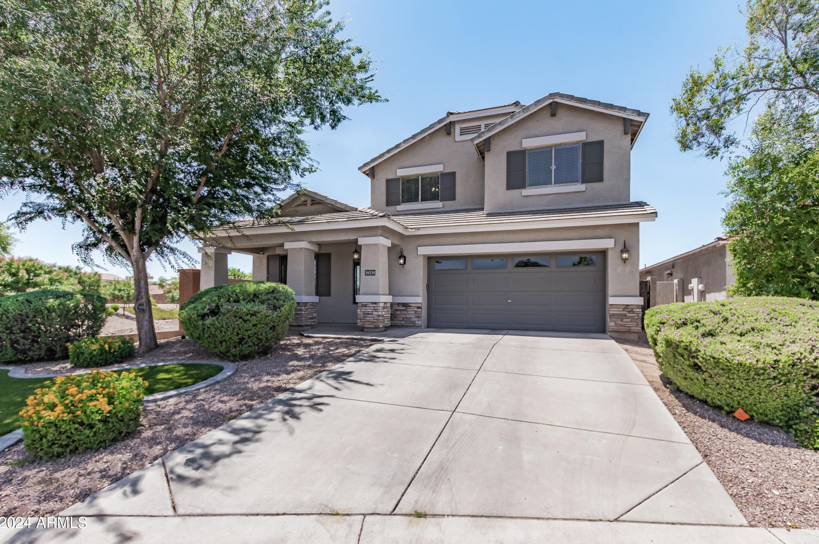 38538 Beverly Ave, San Tan Valley AZ  85140-4349 exterior