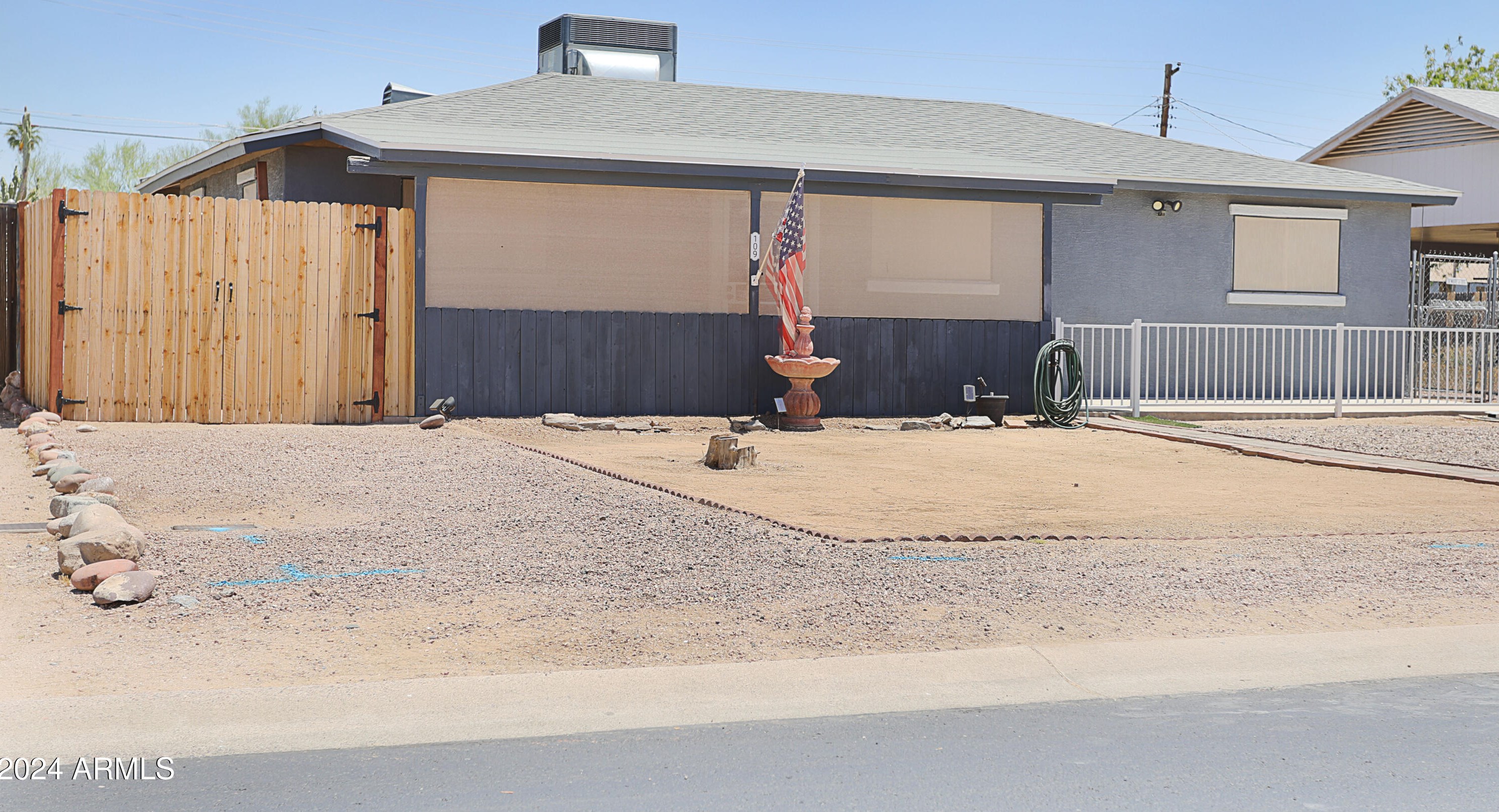 109 82nd Way, Mesa, AZ 85208-1437