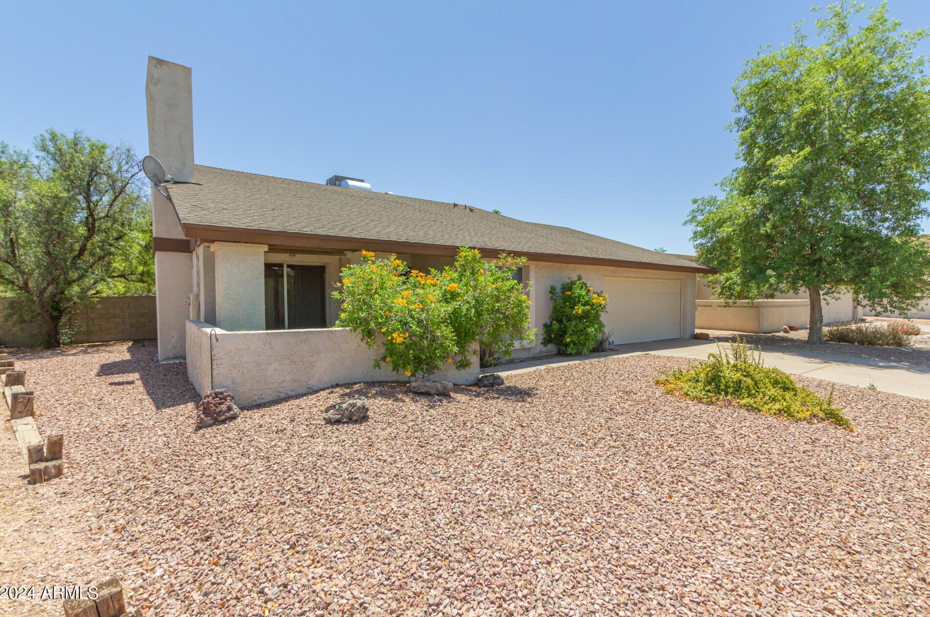 1333 Juanita Ave, Mesa, AZ 85202-5829