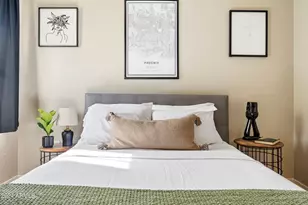 304 W Mountain Sage Dr, Phoenix, AZ 85045 - Photo 12