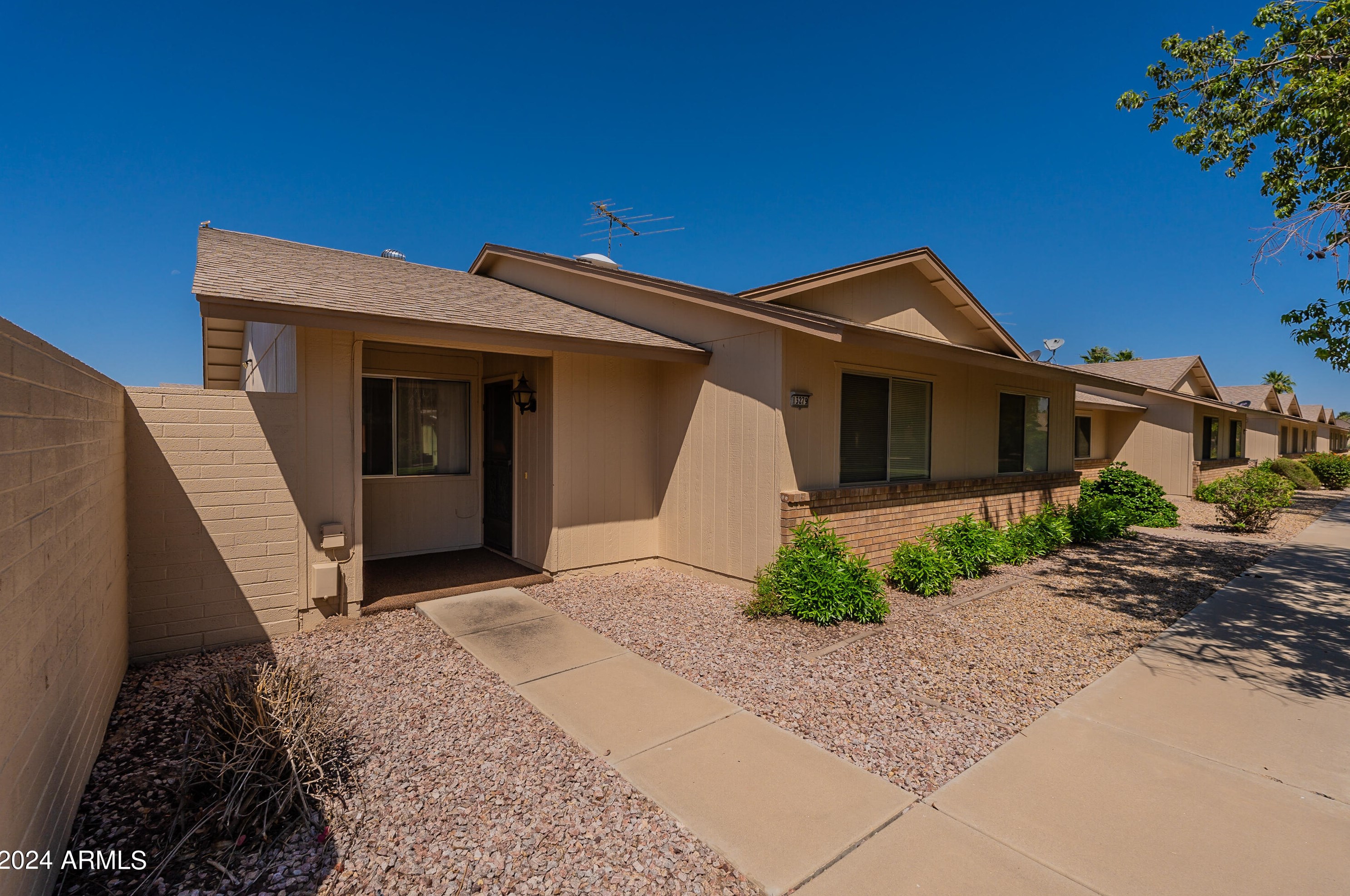 13279 Bolero Dr, Sun City, AZ 85375-4701