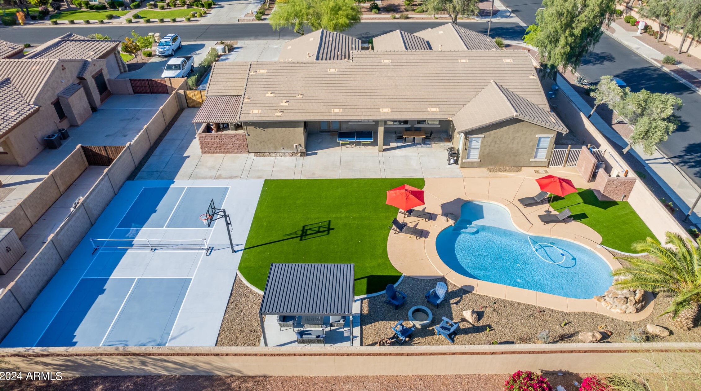 8207 W San Juan Ave, Glendale, AZ 85303
