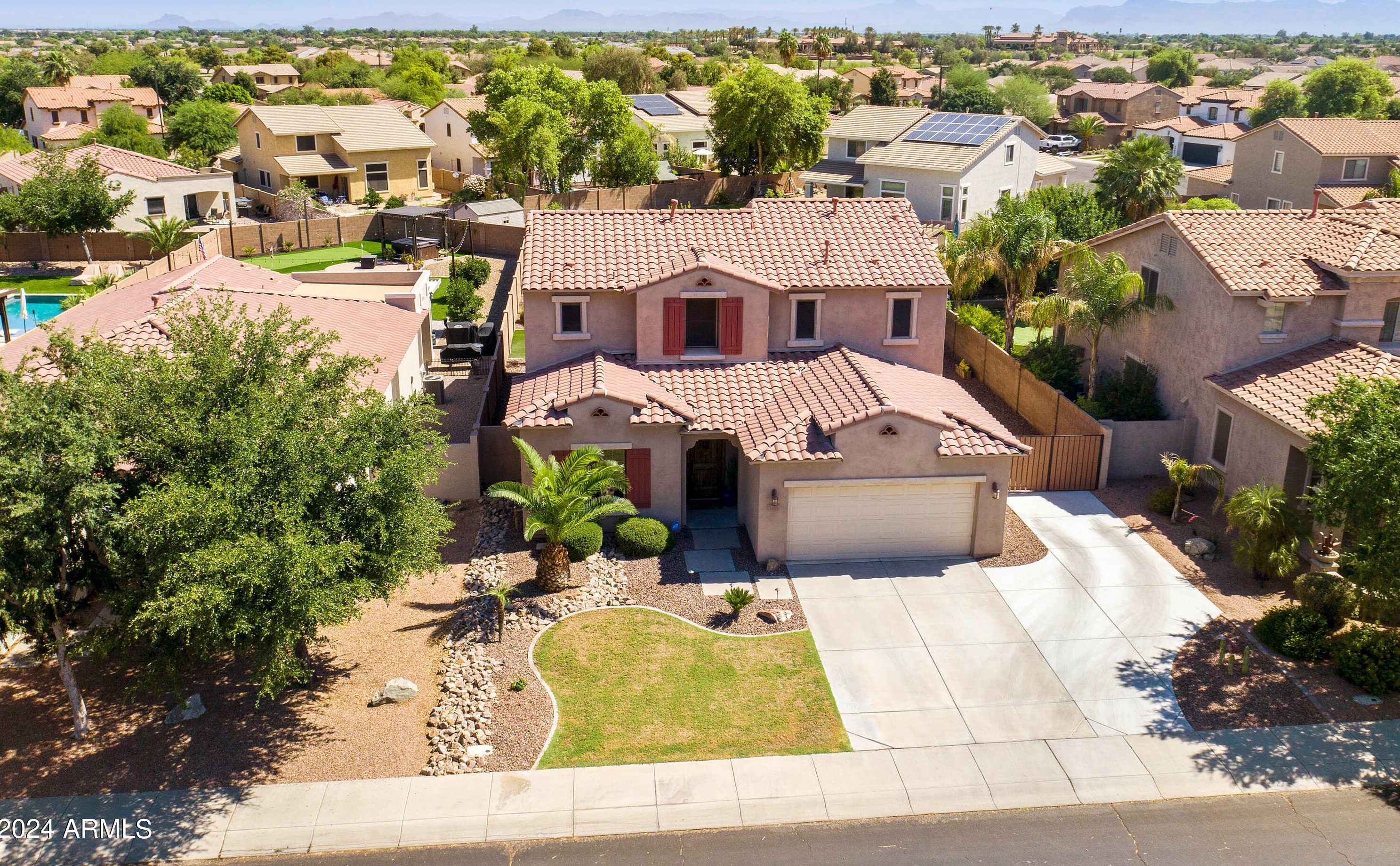 3706 Jaguar Ave, Gilbert, AZ 85298-9144