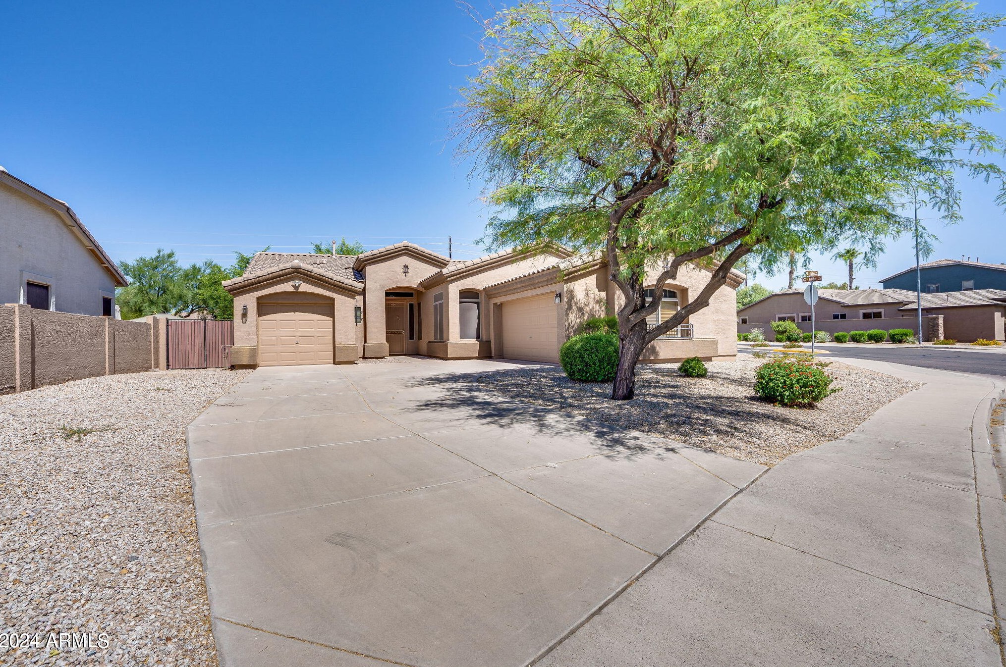 3583 S Soho Ln, Chandler, AZ 85286