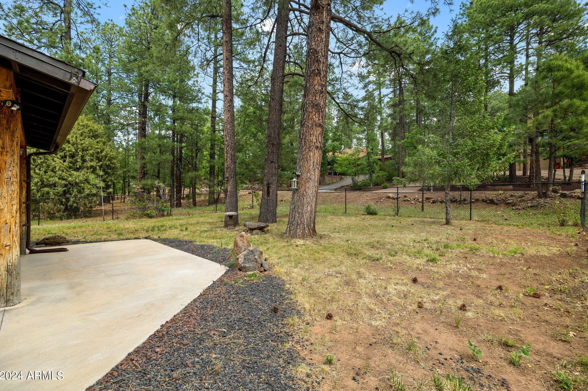 548 S Cotton Tail Ln, Pinetop, AZ 85935