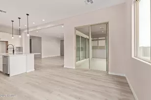 20247 W Hollyhock St, Buckeye, AZ 85396 - Photo 10