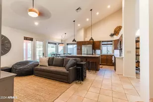 2322 E Millbrae Ct, Gilbert, AZ 85234 - Photo 6