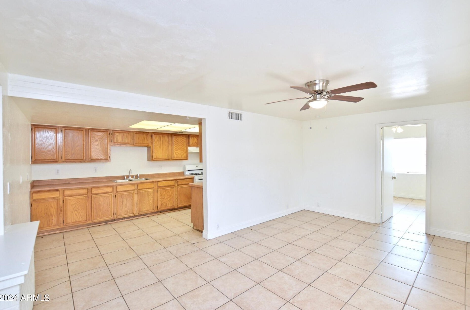 1621 37th Dr, Phoenix AZ  85009-2249 exterior
