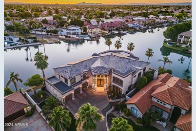 1402 E Coral Cove Drive, Gilbert, AZ 85234 - Photo 1