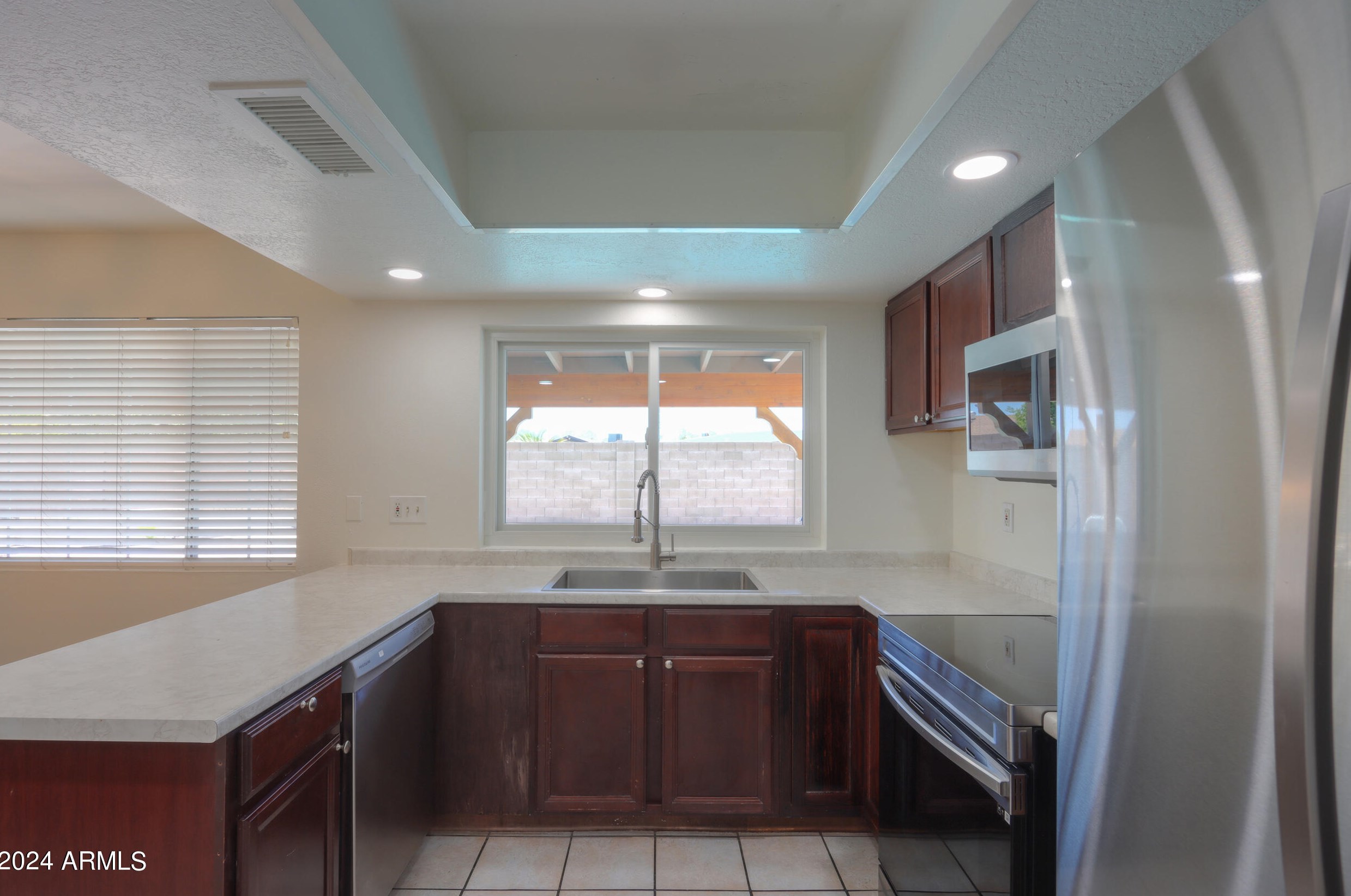 11030 42nd Ave, Phoenix AZ  85029-3856 exterior