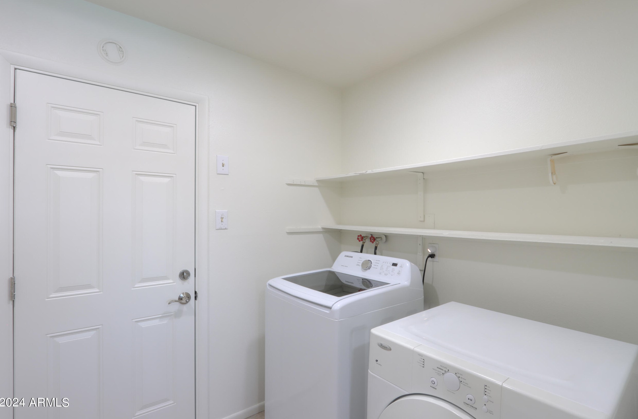 11030 42nd Ave, Phoenix AZ  85029-3856 exterior