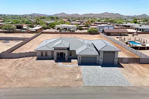 1101 E Dolores Rd, Phoenix, AZ 85086 - Photo 1