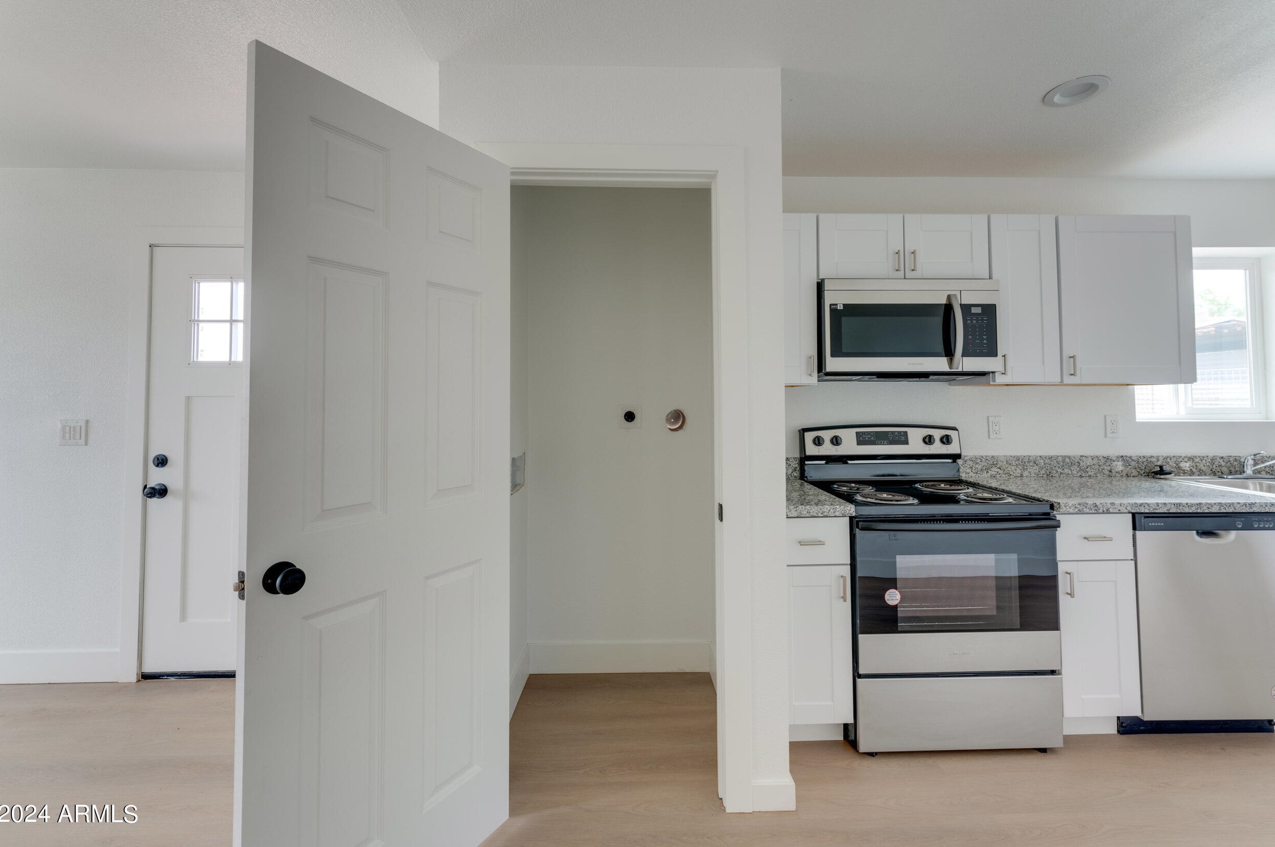 3446 Fillmore St, Phoenix AZ 85008-6217 exterior