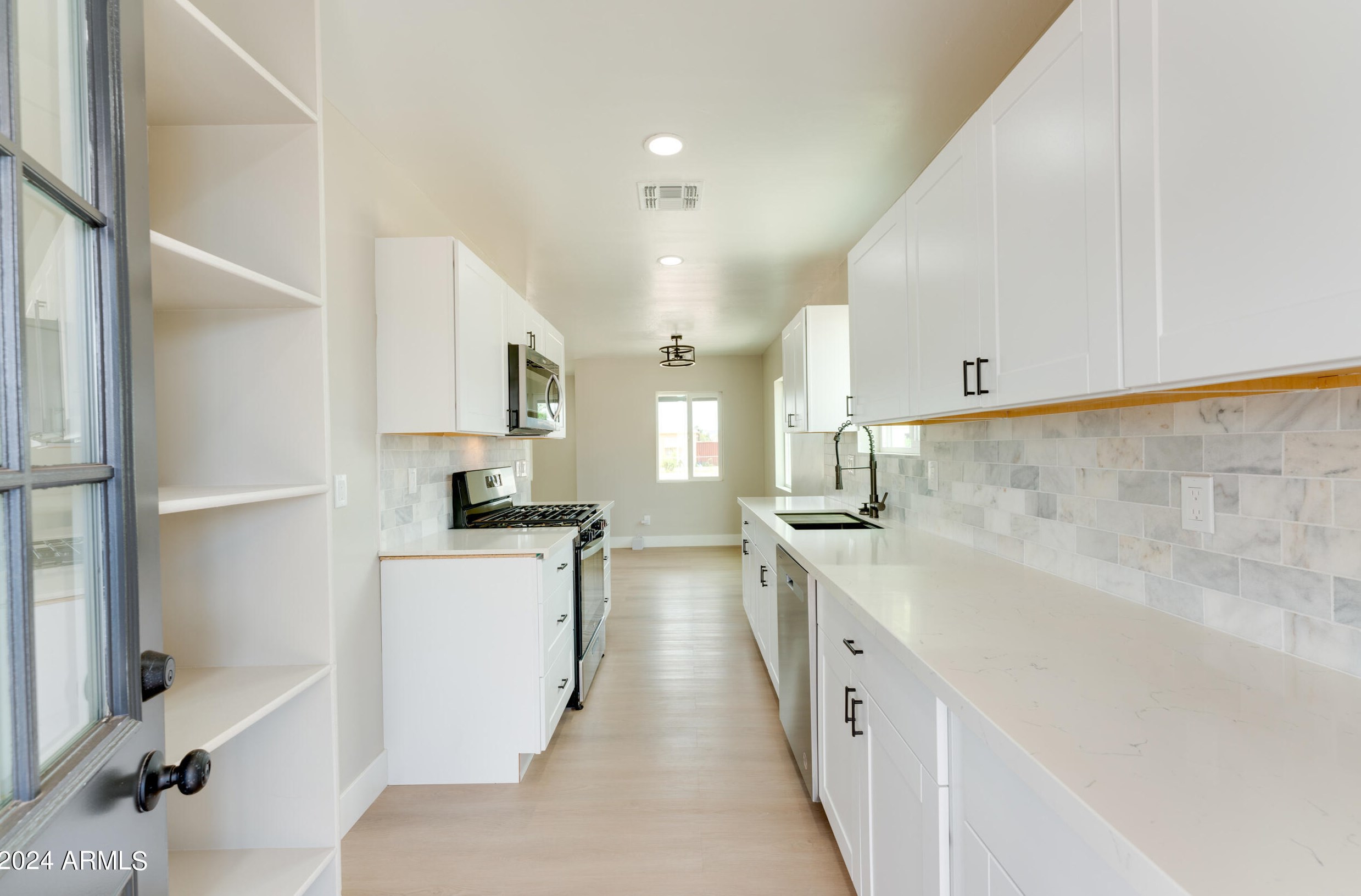 3446 Fillmore St, Phoenix AZ 85008-6217 exterior