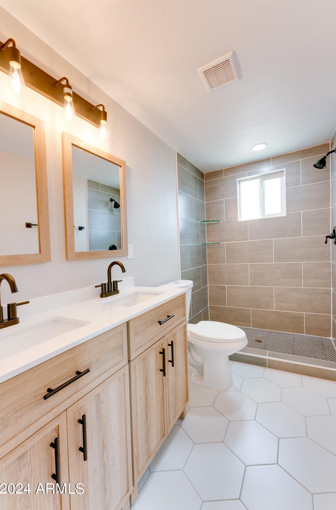 3446 Fillmore St, Phoenix AZ 85008-6217 exterior