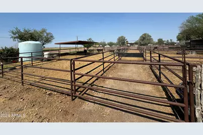 642 E Cornman Road, Coolidge, AZ 85128 - Photo 40