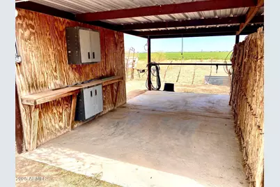 642 E Cornman Road, Coolidge, AZ 85128 - Photo 8