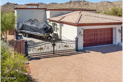9233 S Krista Drive E, Goodyear, AZ 85338 - Photo 94