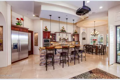 9233 S Krista Drive E, Goodyear, AZ 85338 - Photo 12