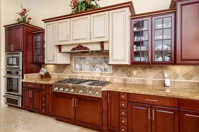 9233 S Krista Drive E, Goodyear, AZ 85338 - Photo 16