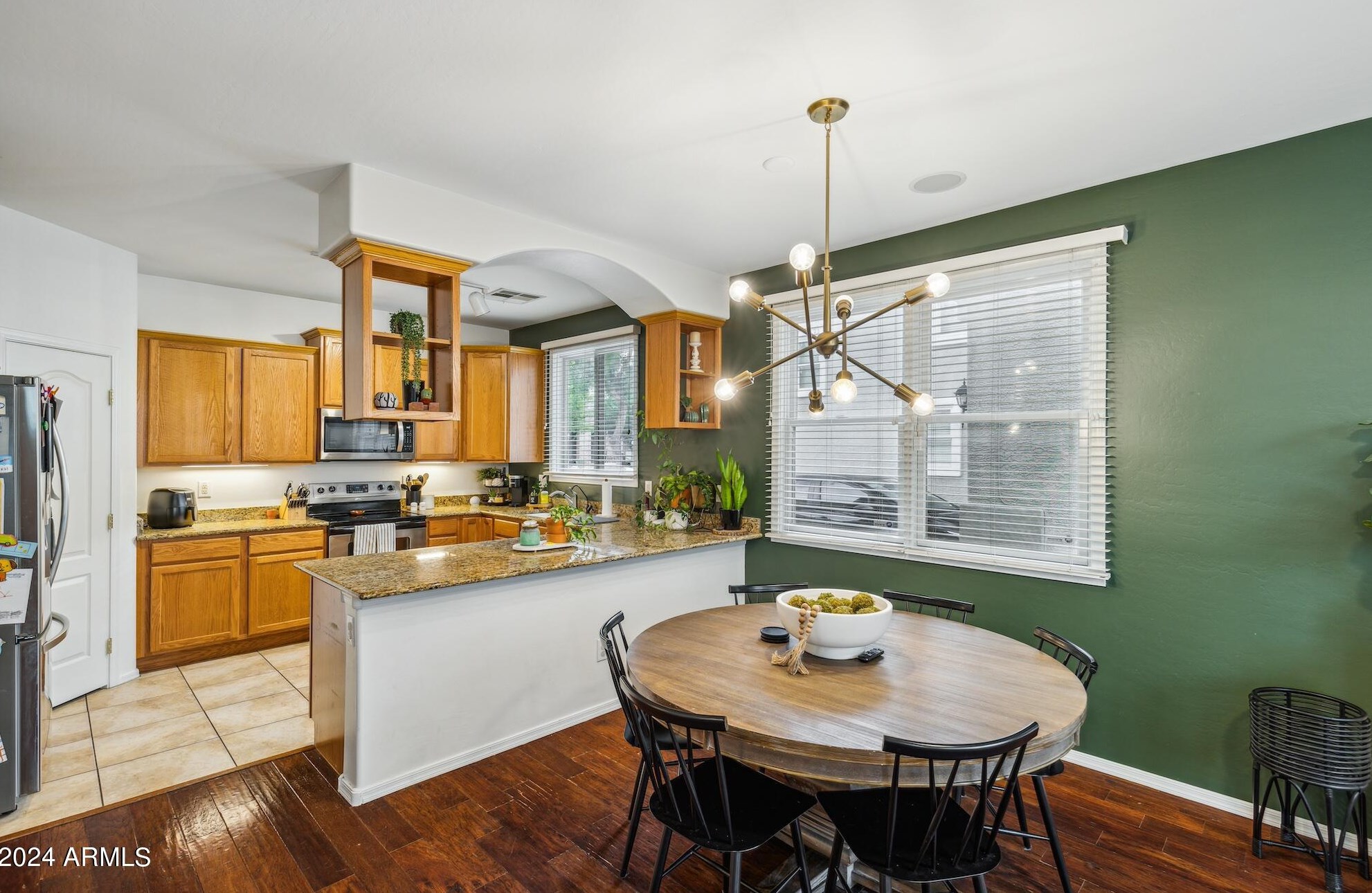 2344 Wayland Dr, Phoenix AZ  85040-3496 exterior