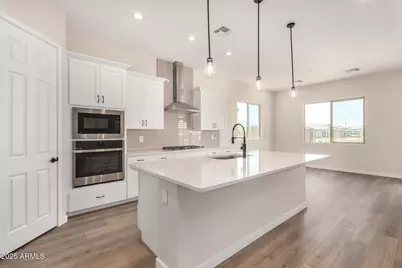 10512 S 48th Glen, Laveen, AZ 85339 - Photo 4