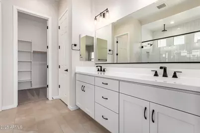 10512 S 48th Glen, Laveen, AZ 85339 - Photo 20