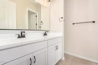 10512 S 48th Glen, Laveen, AZ 85339 - Photo 24