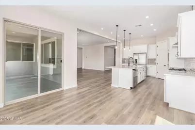 10512 S 48th Glen, Laveen, AZ 85339 - Photo 6