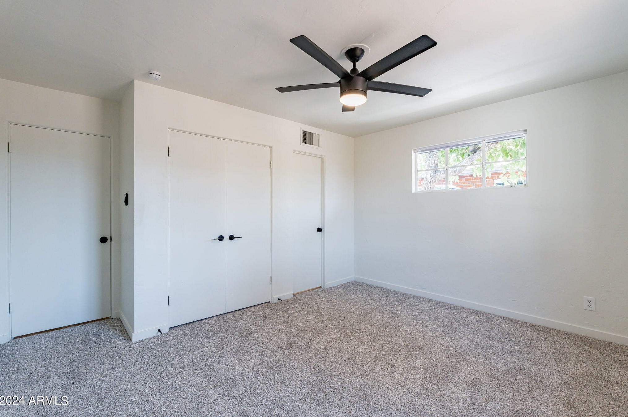 1934 Osborn Rd, Phoenix AZ 85019-3908 exterior