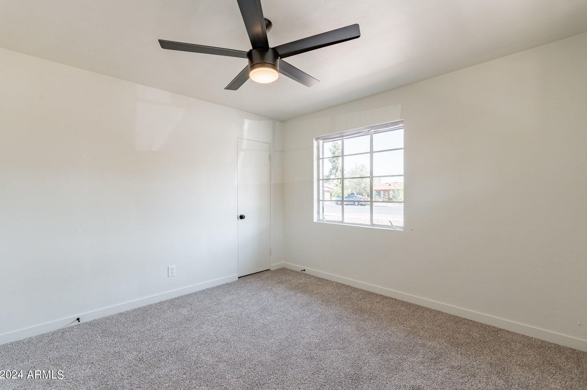 1934 Osborn Rd, Phoenix AZ 85019-3908 exterior