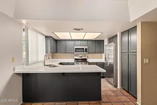 609 E Mesquite Cir, Tempe, AZ 85288 - Photo 8