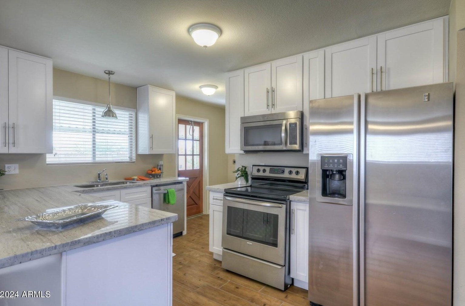 590 Vine St, Chandler, AZ 85225-6916