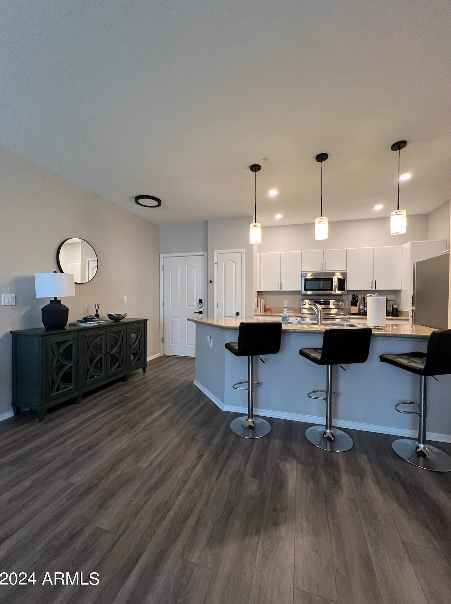 5302 E Van Buren St #2054, Phoenix, AZ 85008