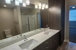 5550 E Deer Valley Dr, Phoenix, AZ 85054 - Photo 8